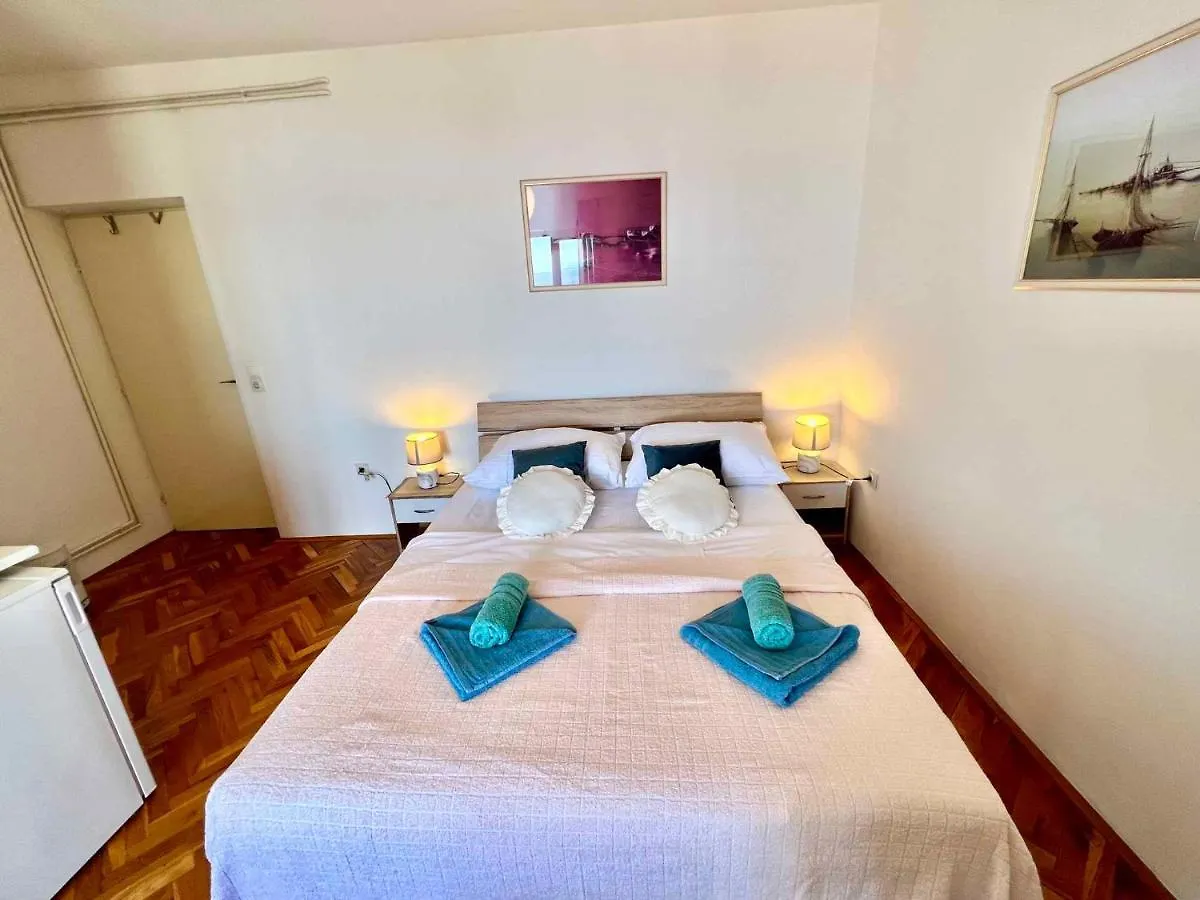 Apartment Studio In Dramalj 44157